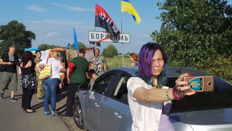 Соцмережі про ОУНівську акцію проти "мирної хресної ходи"