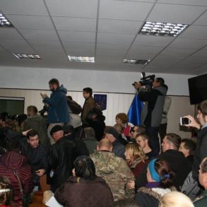 Суд над Провідником та барикадні бої у Святошинському райсуді