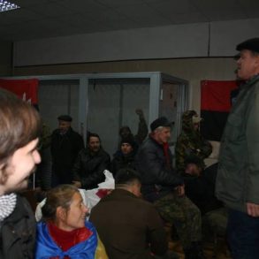 Суд над Провідником та барикадні бої у Святошинському райсуді