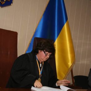 Суд над Провідником та барикадні бої у Святошинському райсуді