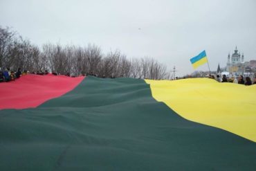 Акція з нагоди 100-річчя незалежності Литви
