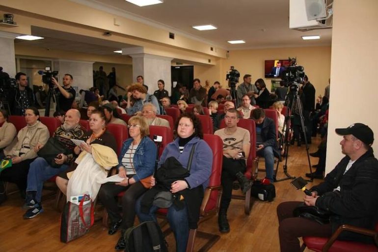Сесія Київради щодо Поштової площі