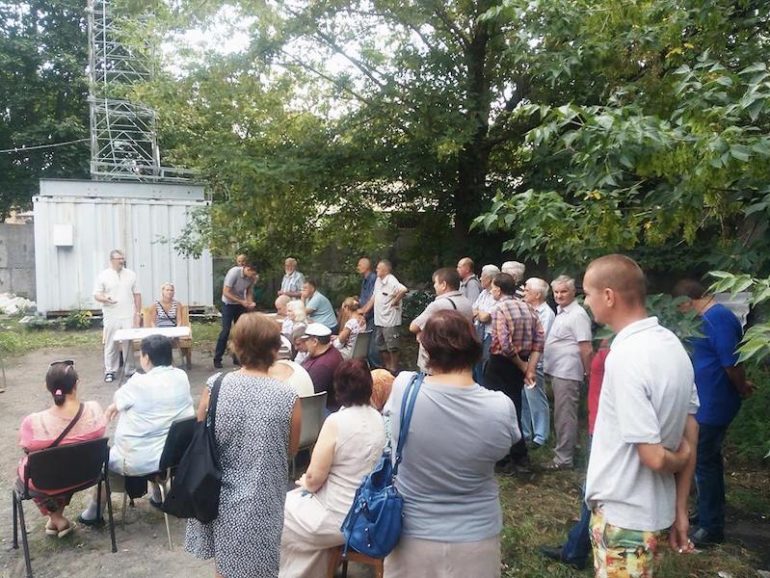 Збори громади і переобрання голови селища Водогін
