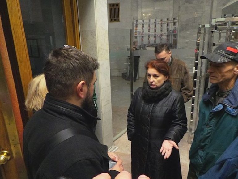 Акція в МЗС "Верніть Степана Бандеру в Україну"
