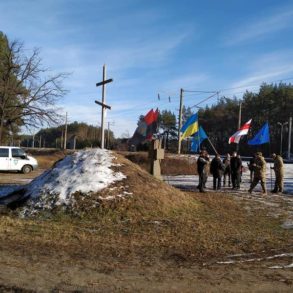 Вшанування полеглих у бою під Мотовилівкою