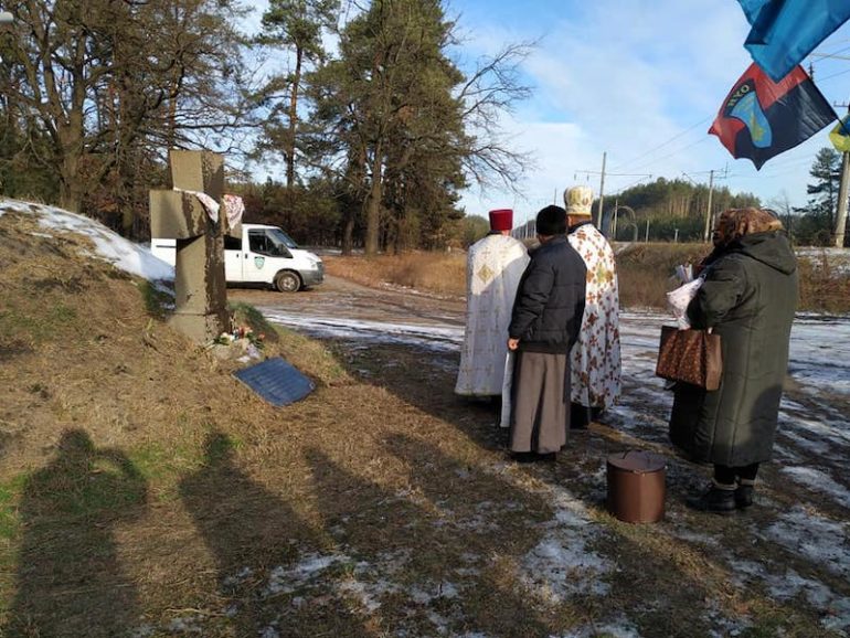 Вшанування полеглих у бою під Мотовилівкою