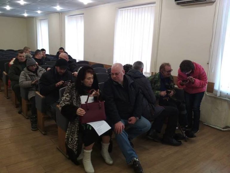 ОУНівці захищають ветерана війни від прокурорського свавілля