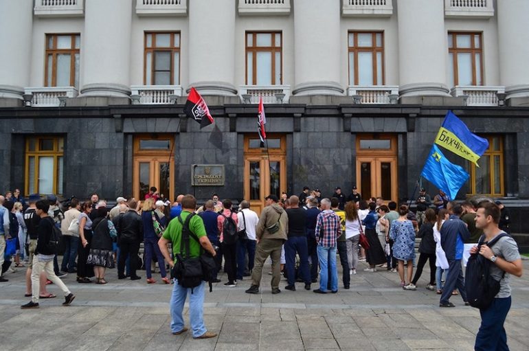 Акція "Час звільнити політв'язнів!"