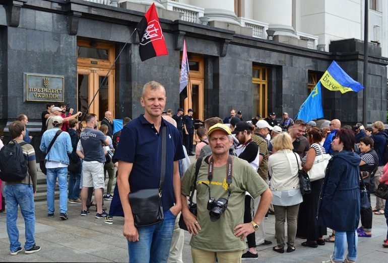 Акція "Час звільнити політв'язнів!"