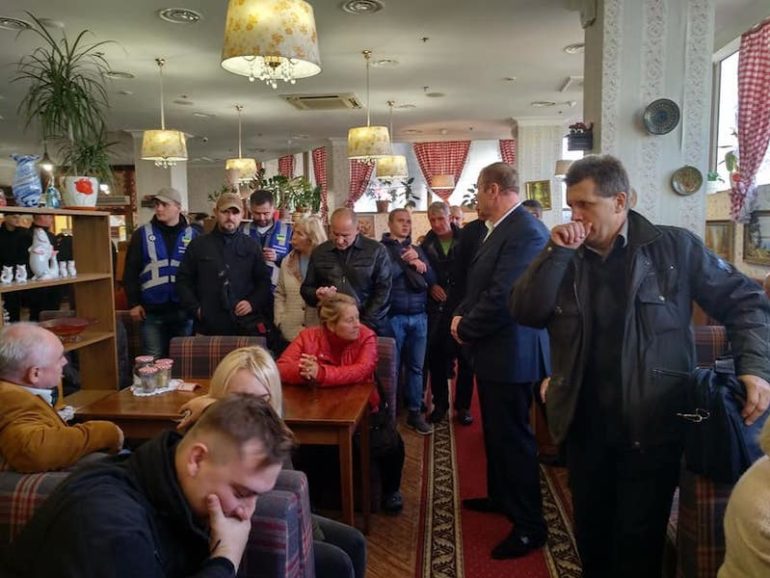 Суди по справах ОУНівців та акція проти ресторану "Катюша" у Києві