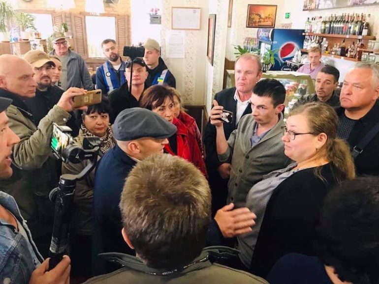Суди по справах ОУНівців та акція проти ресторану "Катюша" у Києві