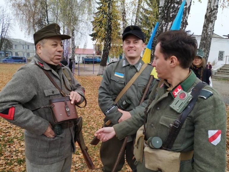 На зйомках фільму про Бульбу-Боровця