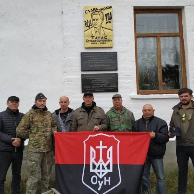 На зйомках фільму про Бульбу-Боровця
