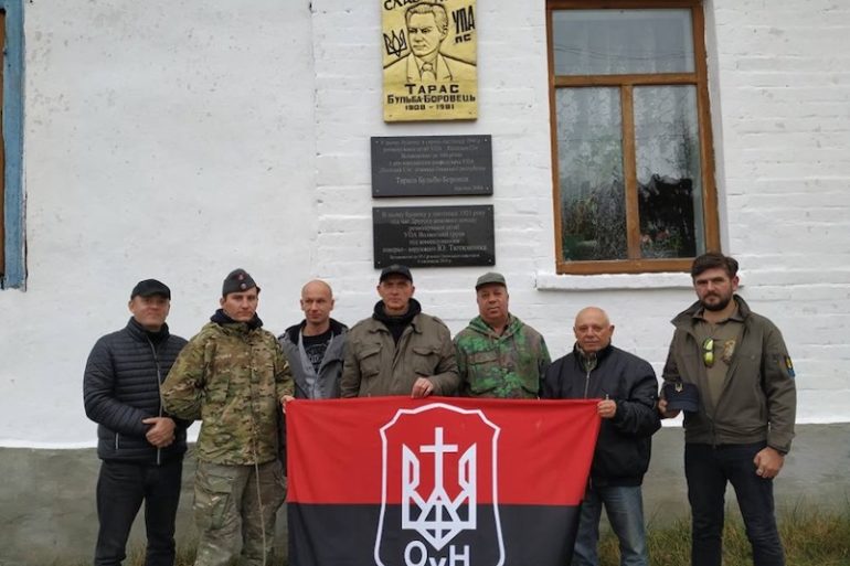 На зйомках фільму про Бульбу-Боровця