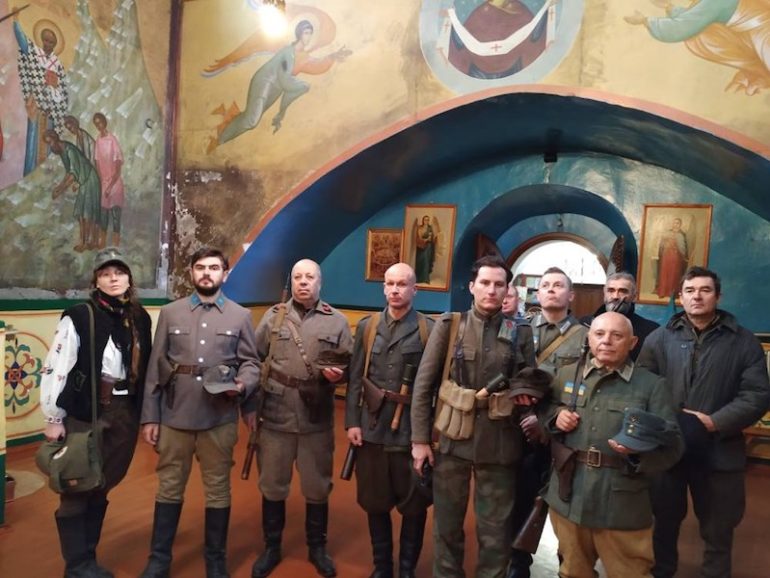 На зйомках фільму про Бульбу-Боровця
