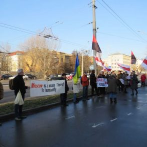 Пікетування російського посольства проти анексії Білорусі