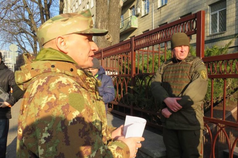 ОУН долучився до пікетування посольства Білорусі у Києві
