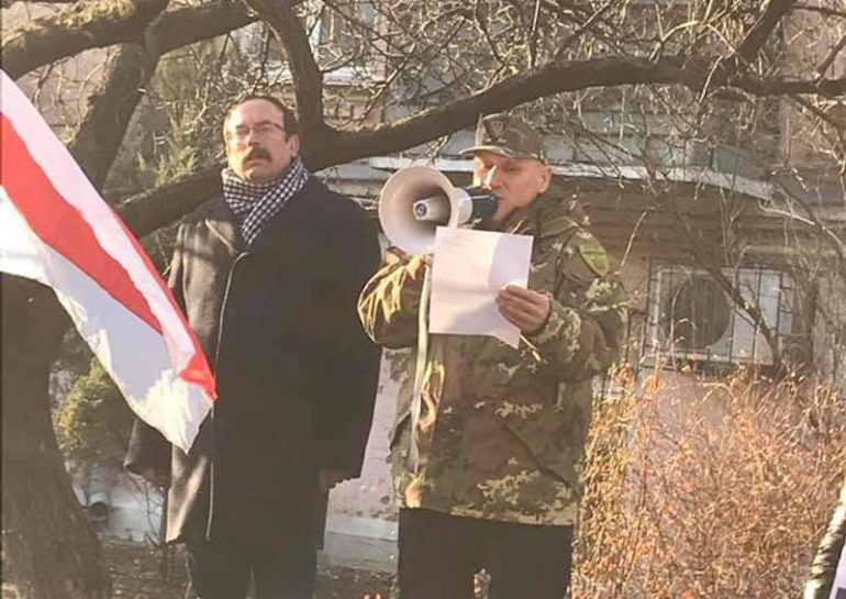 ОУН долучився до пікетування посольства Білорусі у Києві