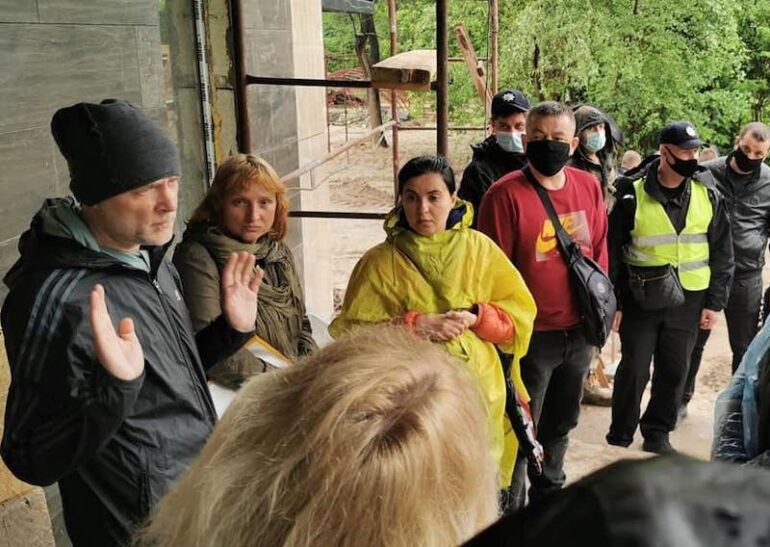 ОУНівці вийшли на захист рекреаційної зони біля Йорданського озера у Києві.